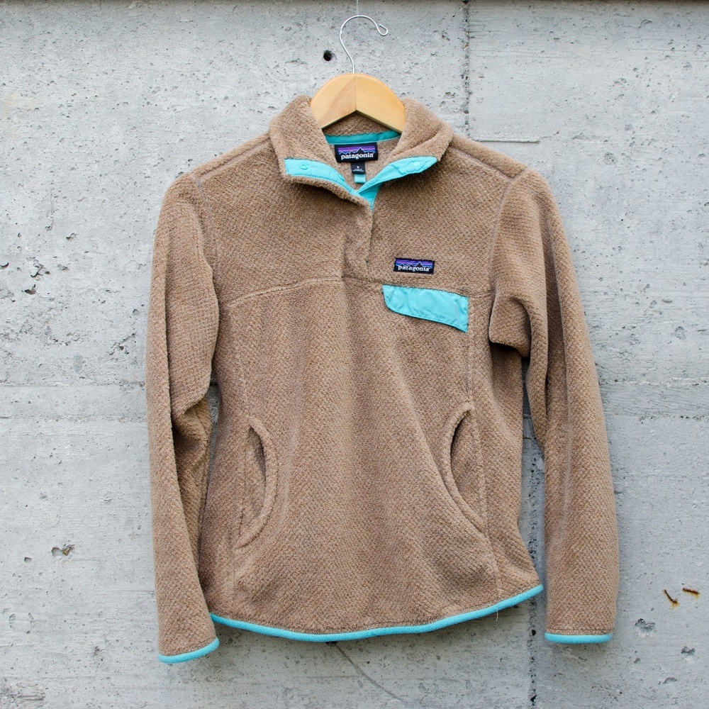 Cozy Patagonia Synchilla Pullover - Picture 2 of 5